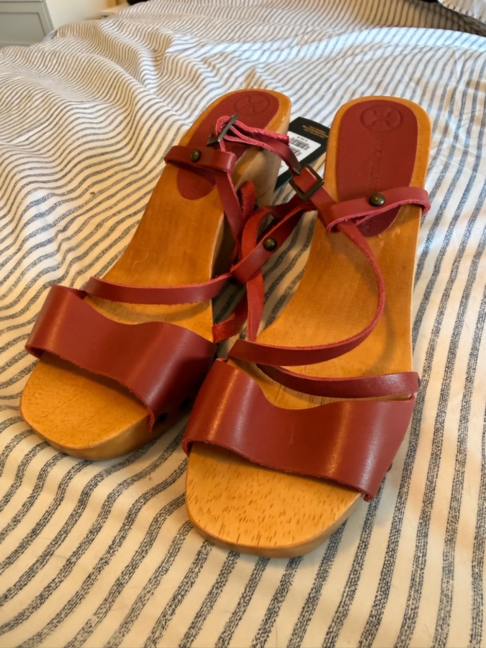 VIX Paula Hermanny Juliana Sandal Sz 9 Watermelon Leather Wood Platform Clog